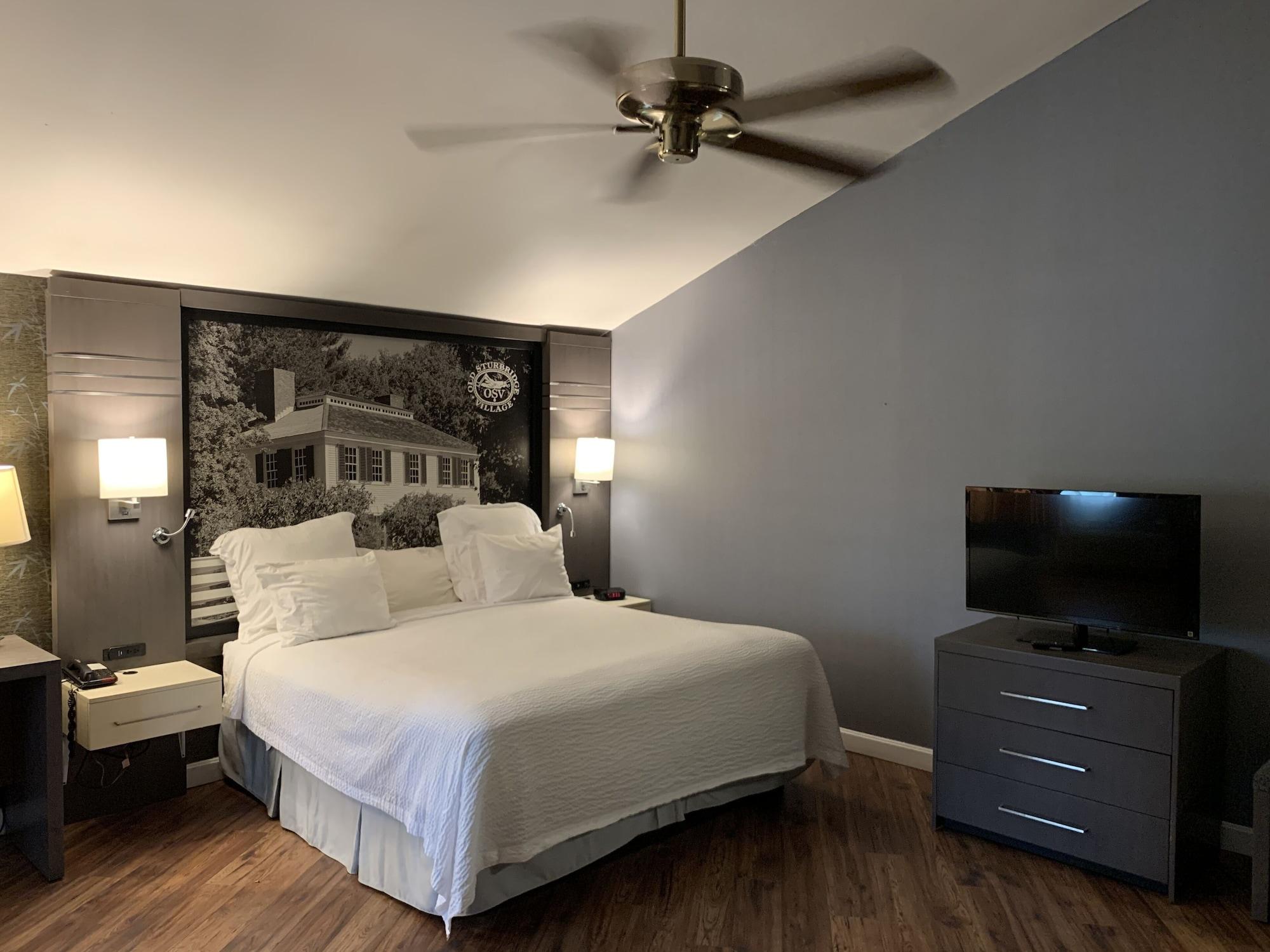 Hotel Super 8 By Wyndham Sturbridge Exterior foto