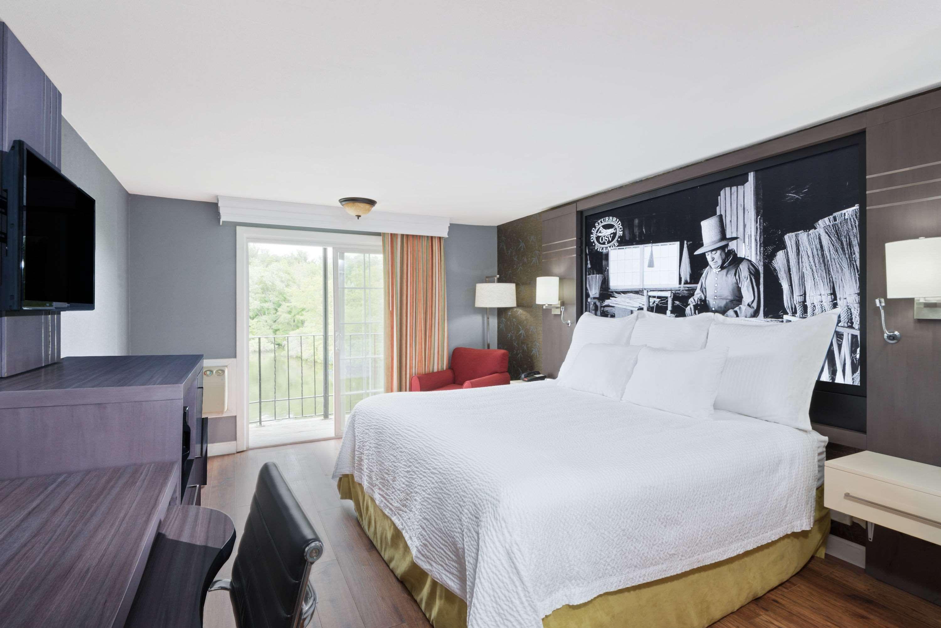 Hotel Super 8 By Wyndham Sturbridge Exterior foto